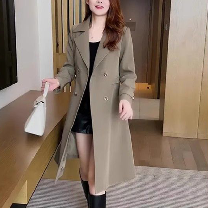 着瘦せトレンチコート