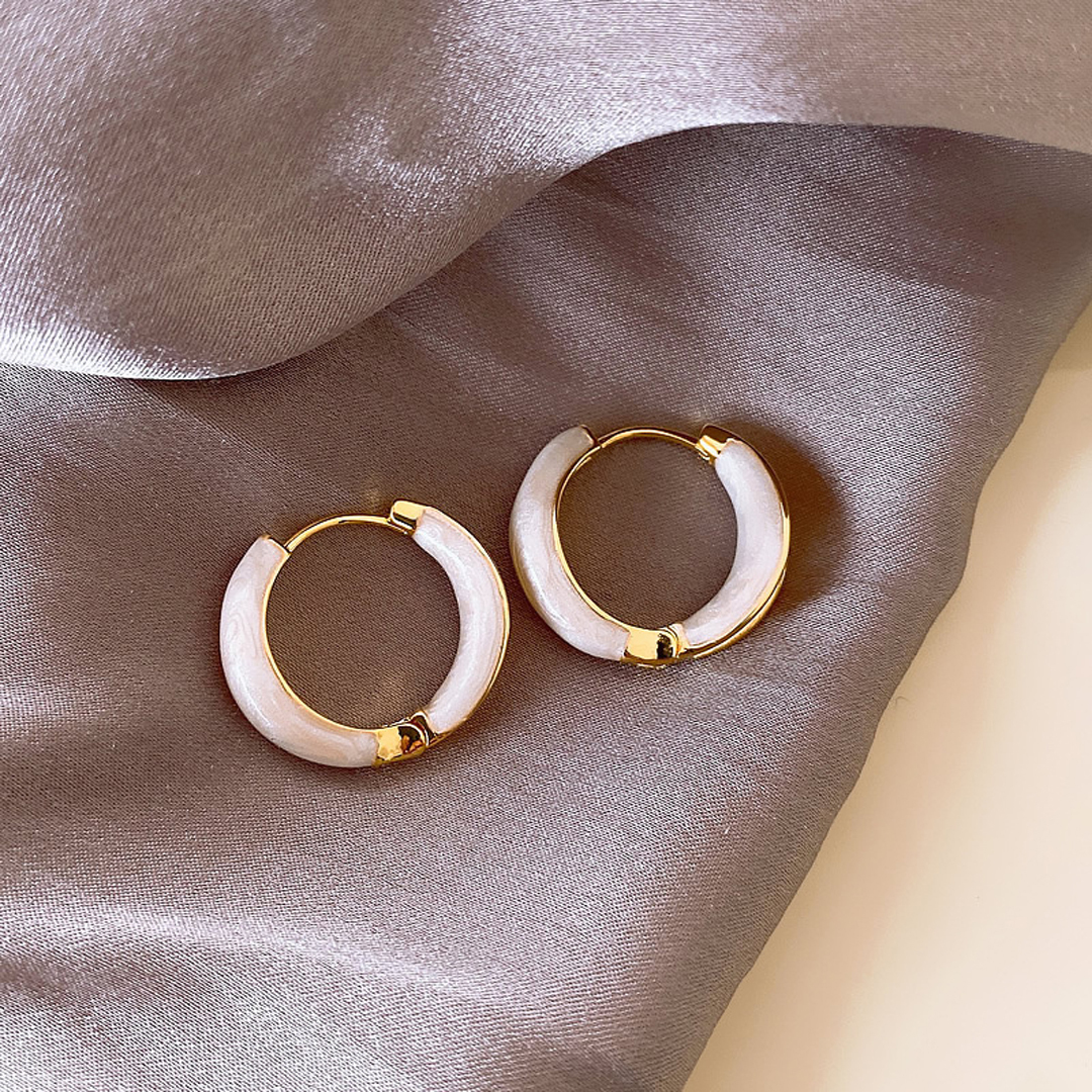 気質満点 人気 配色 ピアス