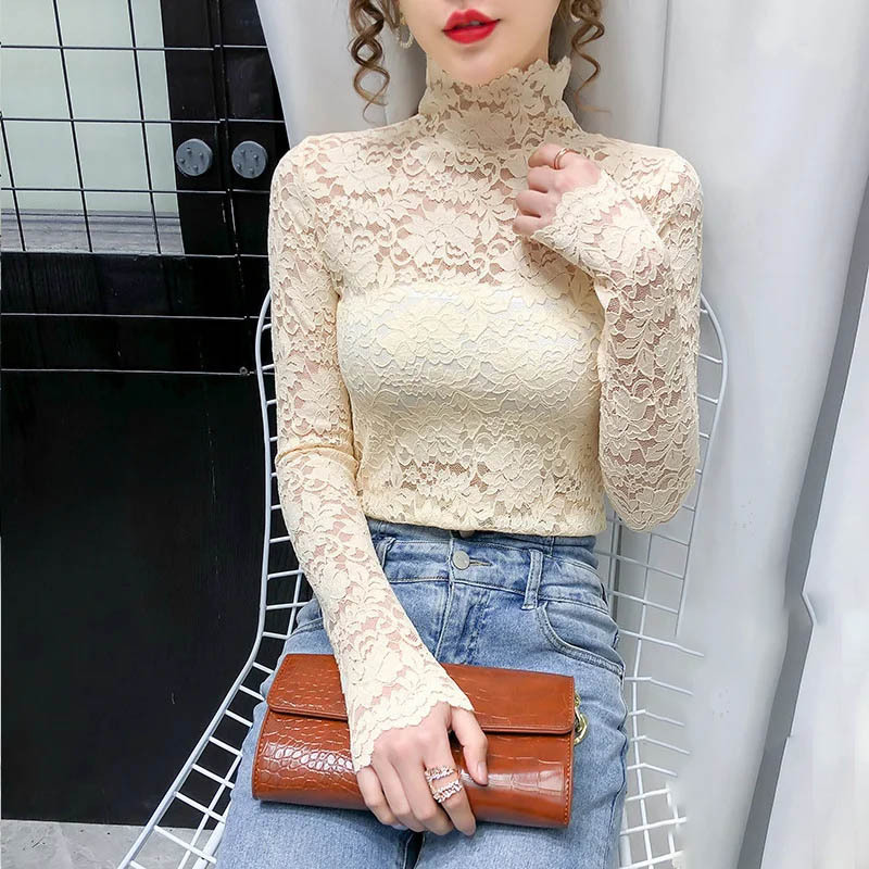 柔らかい シンプル フィット 裏起毛 レース トップス