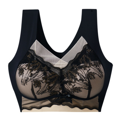 刺繍入り補正ブラ