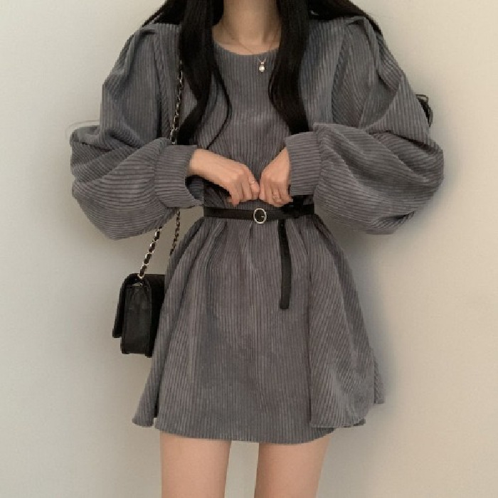 着まわし抜群 コーデュロイ 無地 ラフスリーブ ワンピース