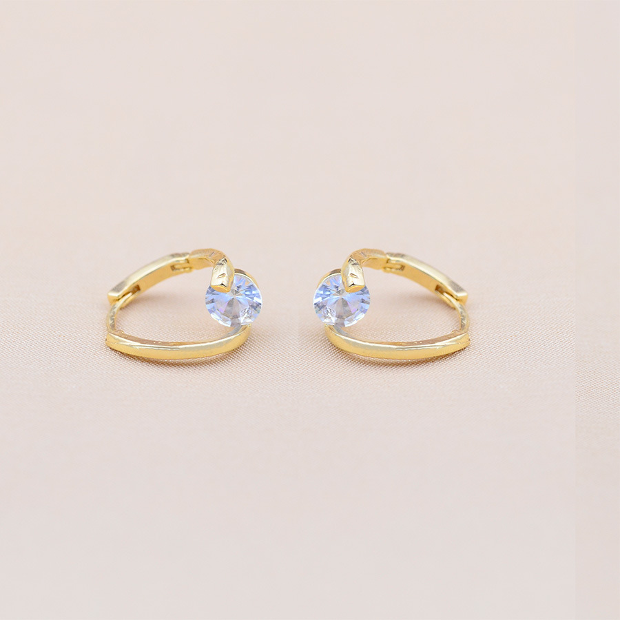 大人気 輝き ダイヤモンド ピアス