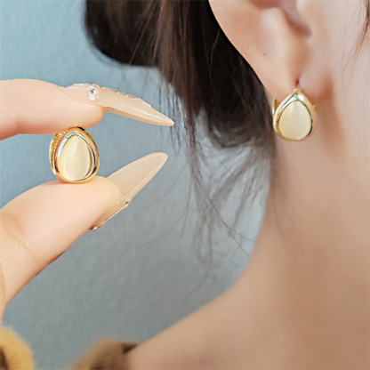 ラグジュアリーしずくオパールイヤリング