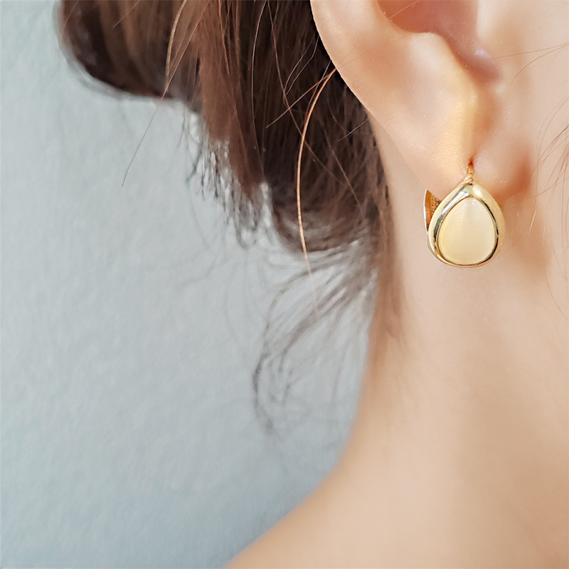 ラグジュアリーしずくオパールイヤリング