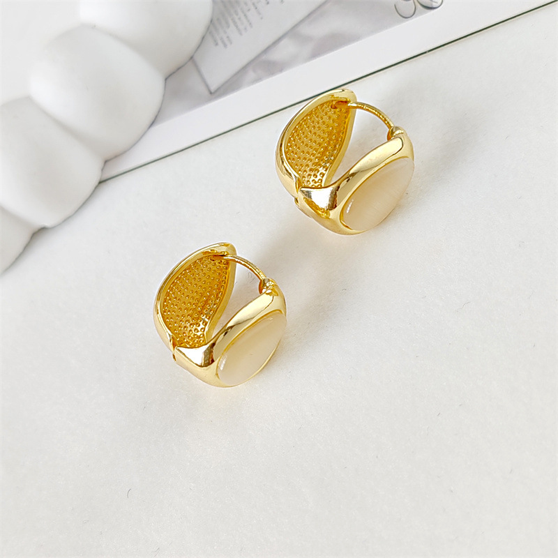 ラグジュアリーしずくオパールイヤリング