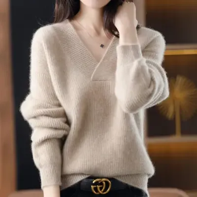 温かみ ルーズ Vネック カシミア製 ニット