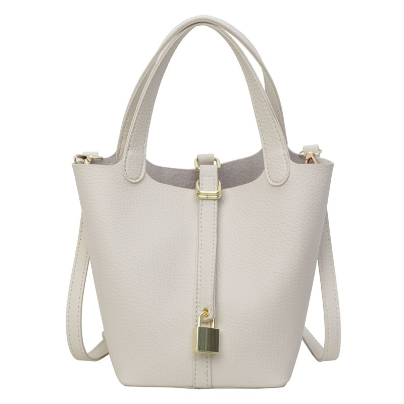 ファッション 大容量 ピコタンロック 斜掛け バッグ