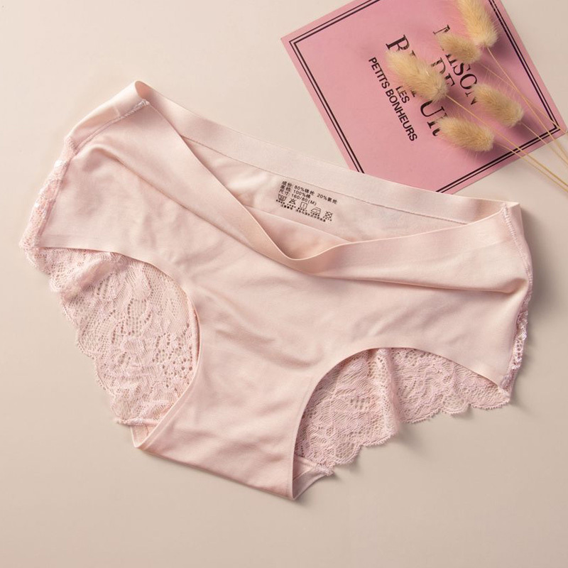 【レースショーツ】軽量・シームレス仕様 24時間履ける 繊細な作り　なめらかな肌触り