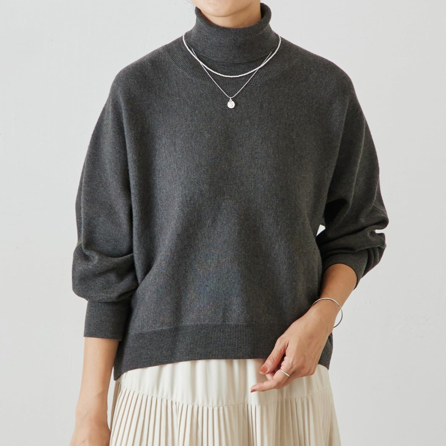 タートルネック ドルマンスリーブ 無地 ニット