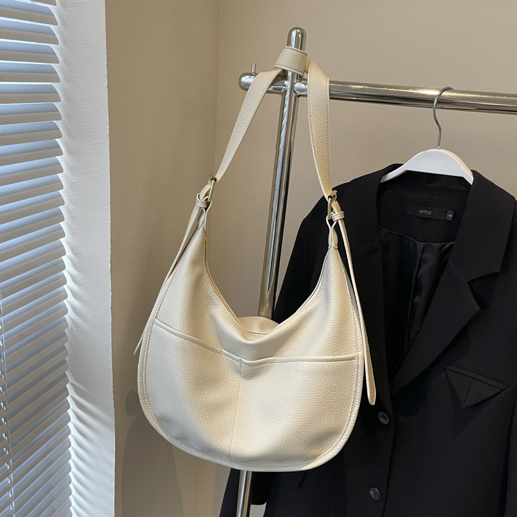 大人定番 無地 ファッション 斜め掛け バッグ