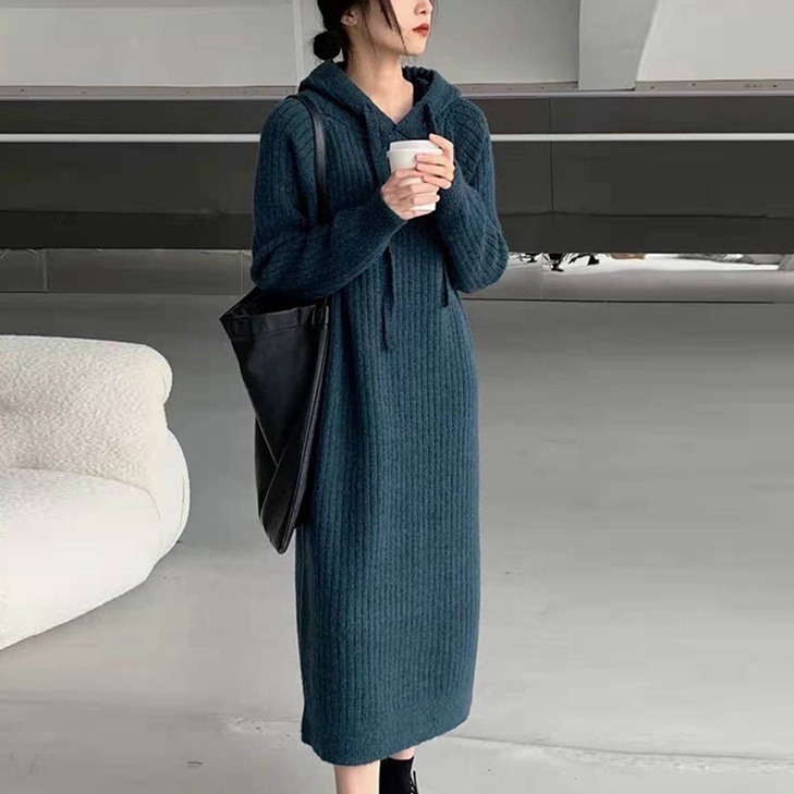 四色展開 韓国風 フード付き 無地 ロング丈 ニットワンピース