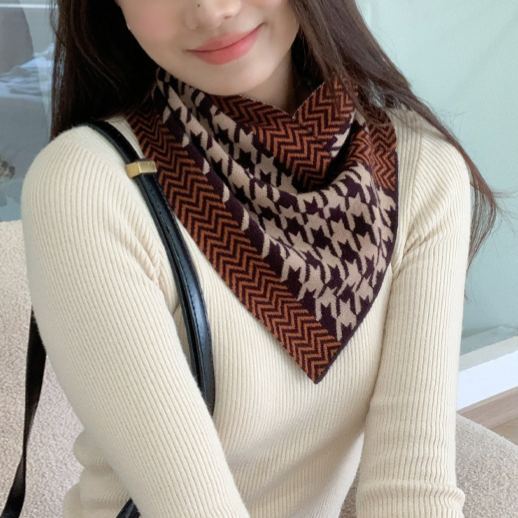 襟を保護する 多用途 ニット 三角スカーフ