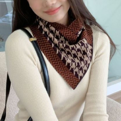 襟を保護する 多用途 ニット 三角スカーフ