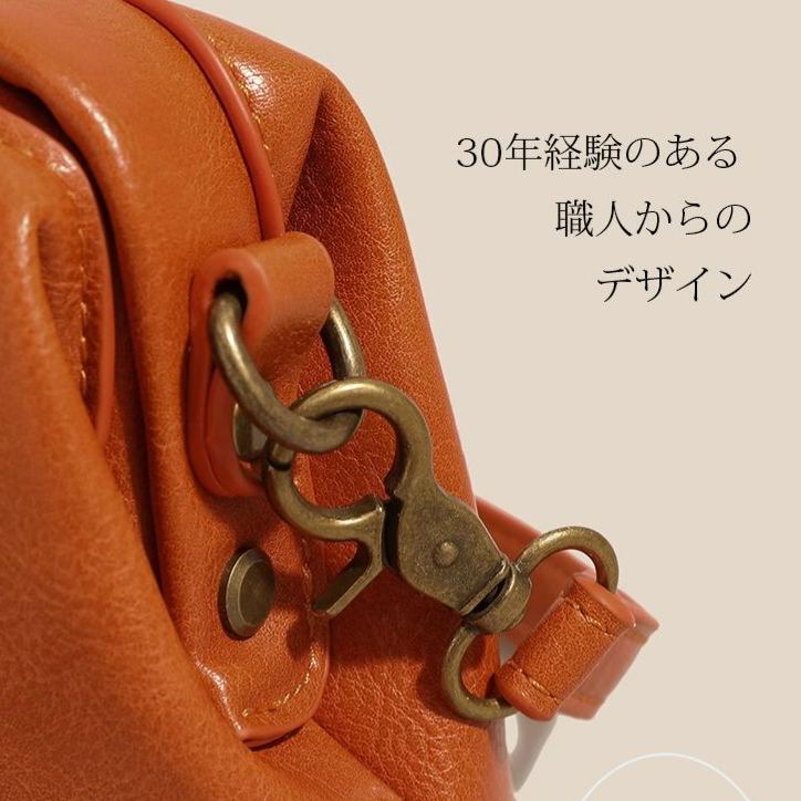 レトロ本革ショルダーバッグ