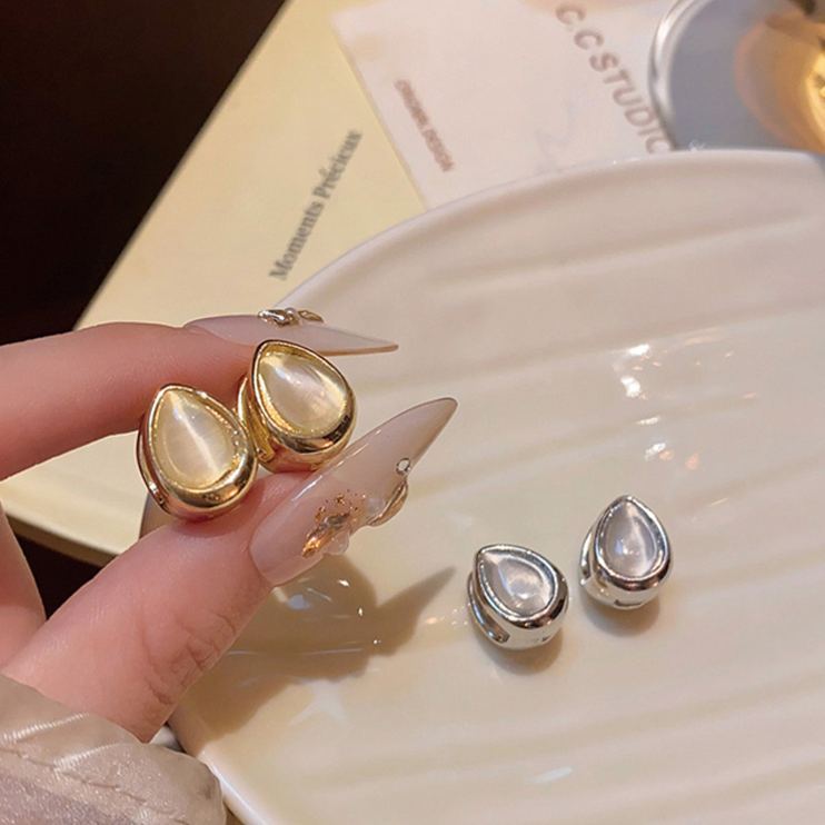 ラグジュアリーしずくオパールイヤリング