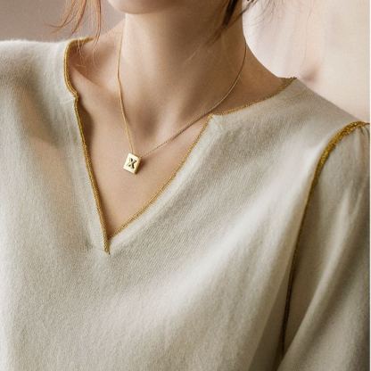 新作 レディース Vネック 無地 ニット