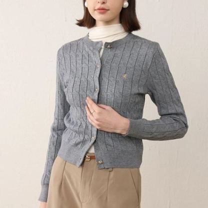 無地クルーネックセーター