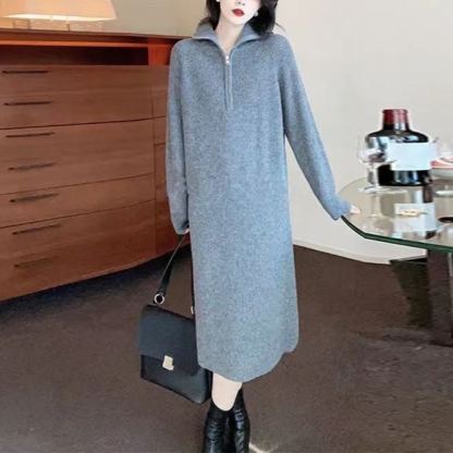 ニットワンピース