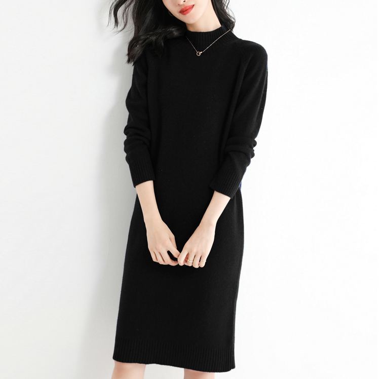 ニットワンピース