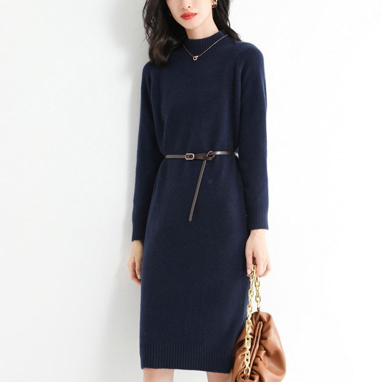 ニットワンピース