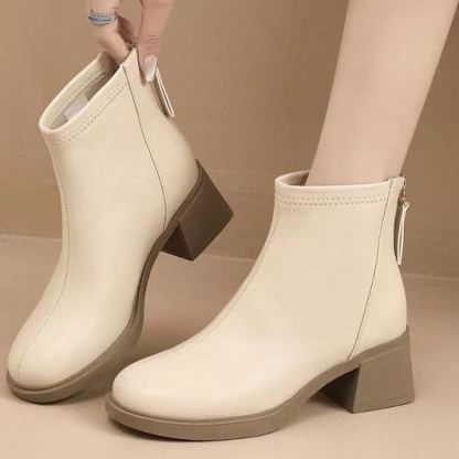 チャンキーヒールショートブーツ