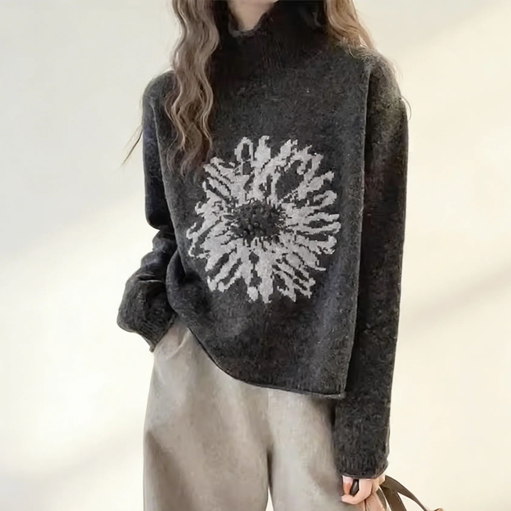 レトロなジャカード模様のハイネックセーター レディース