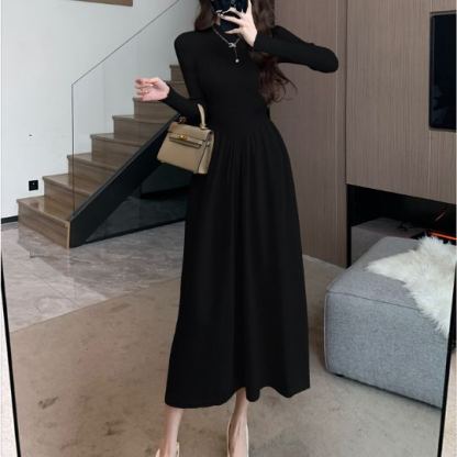 フレンチ風 ロングニットワンピース ハイネック長袖