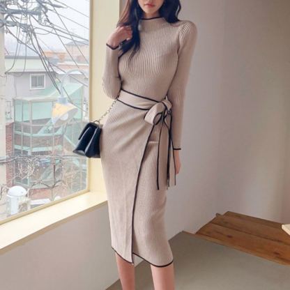 韓国スタイルミディ丈スリムフィットニットワンピース