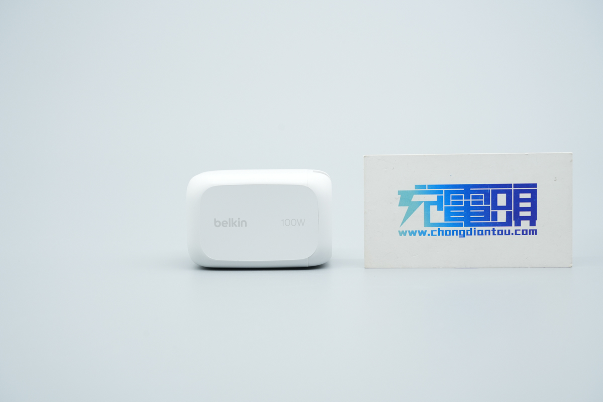 贝尔金100W 2C1A氮化镓快充充电器 WCH016yz