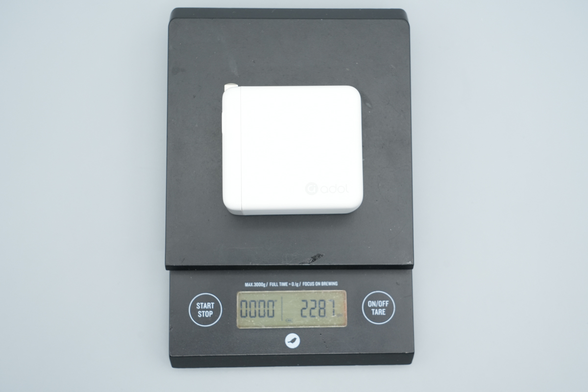 华硕a豆140W 2C1A氮化镓快充充电器 ADOL AC140-020A