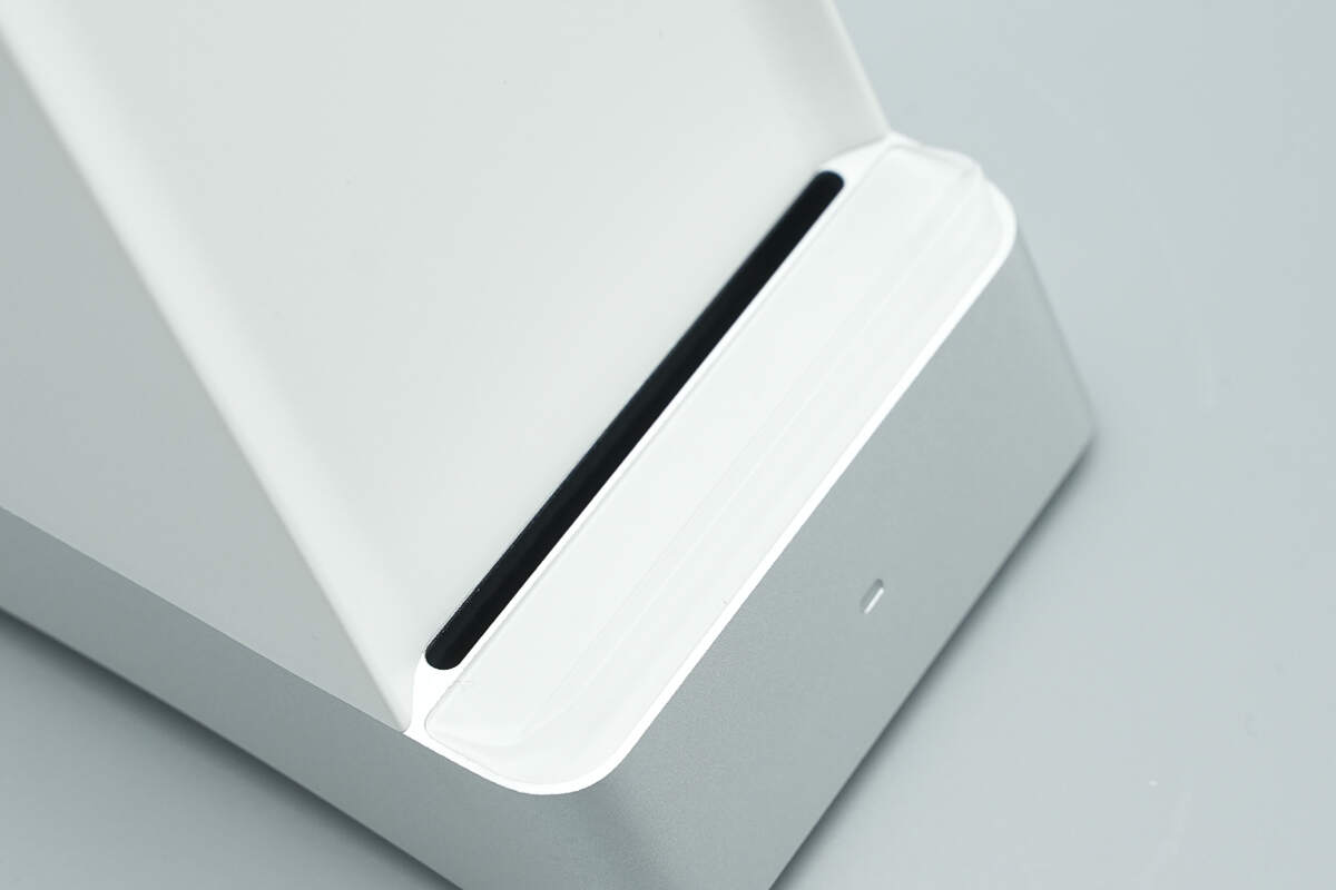 HONOR荣耀80W立式无线充电器 Power-W06