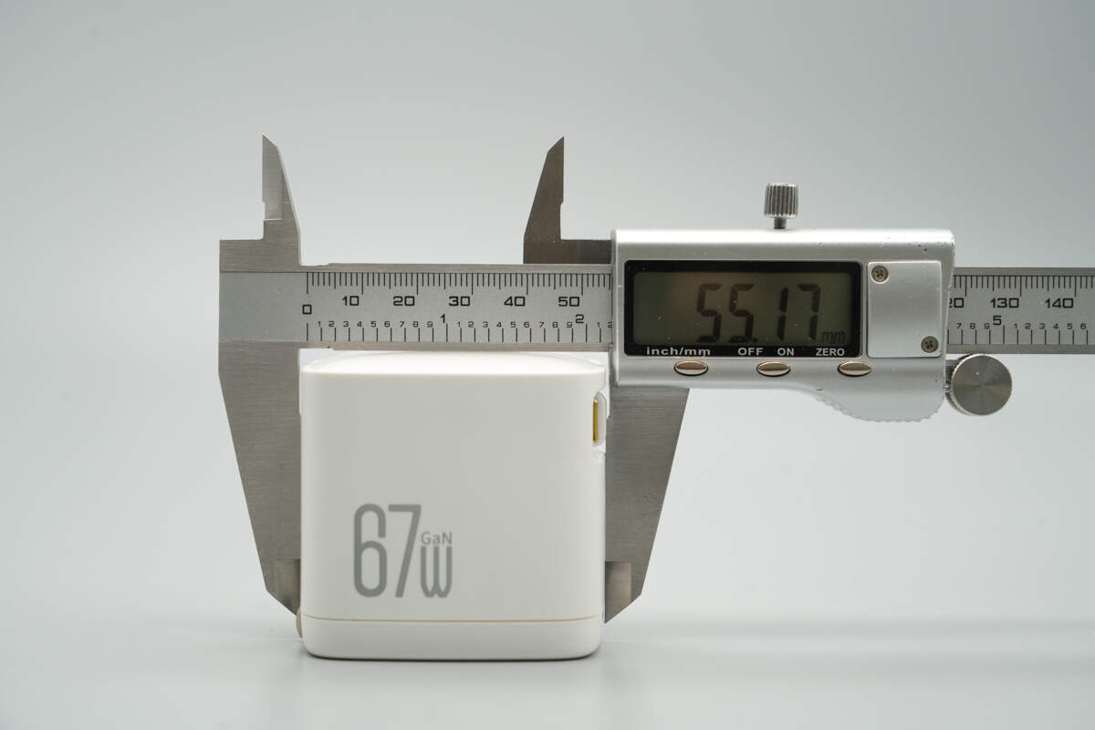 opaqi欧派奇67W 2C1A拉拉线氮化镓充电器 HN369A