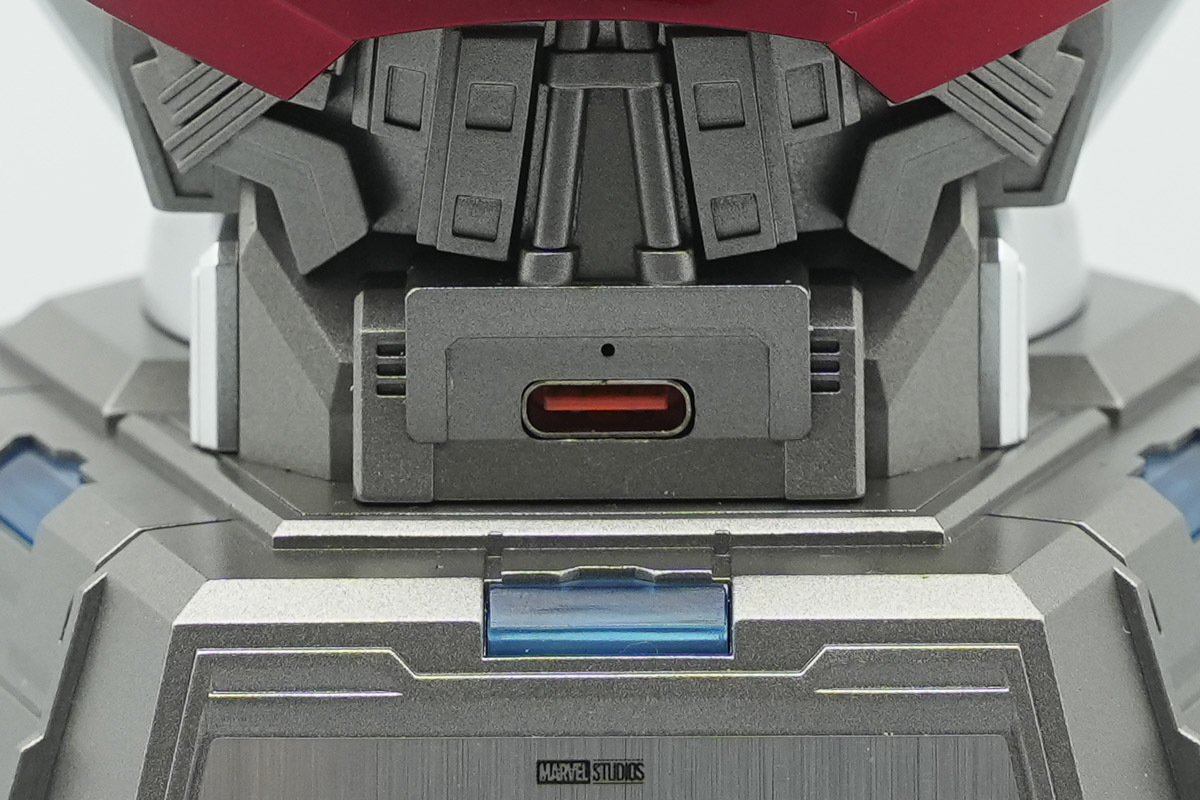 千世机甲漫威钢铁侠MK3胸像充电中心  KB20101
