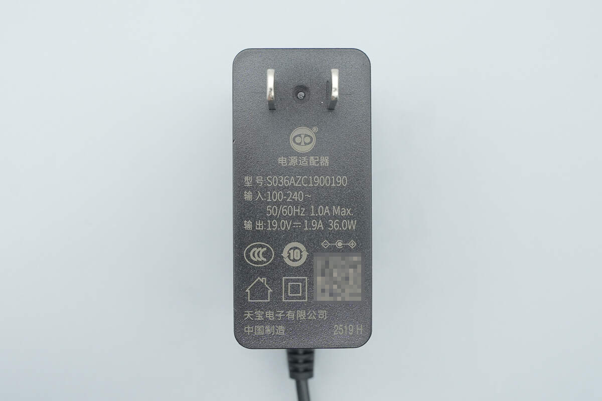 TenPao天宝36W电源适配器 S036AZC1900190