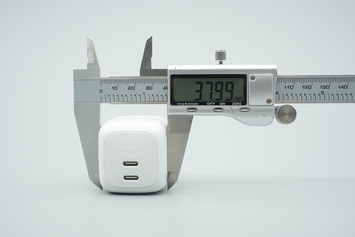 Belkin贝尔金67W双USB-C氮化镓充电器 WCH020yz