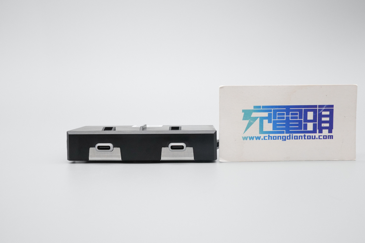 享界 S9 车充模块