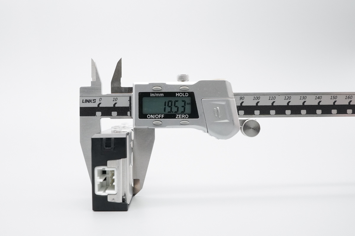 享界 S9 车充模块