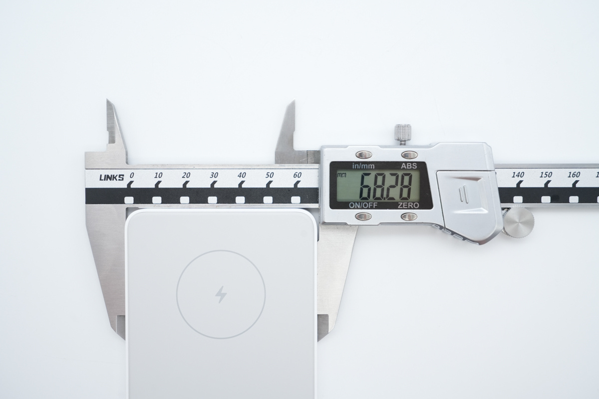 小米磁吸充电宝5000mAh 7.5W  WPB0507