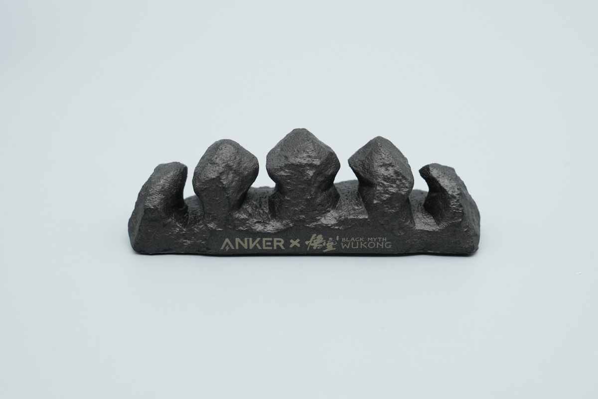 Anker 安克14合1心猿桌面拓展坞 A83B3