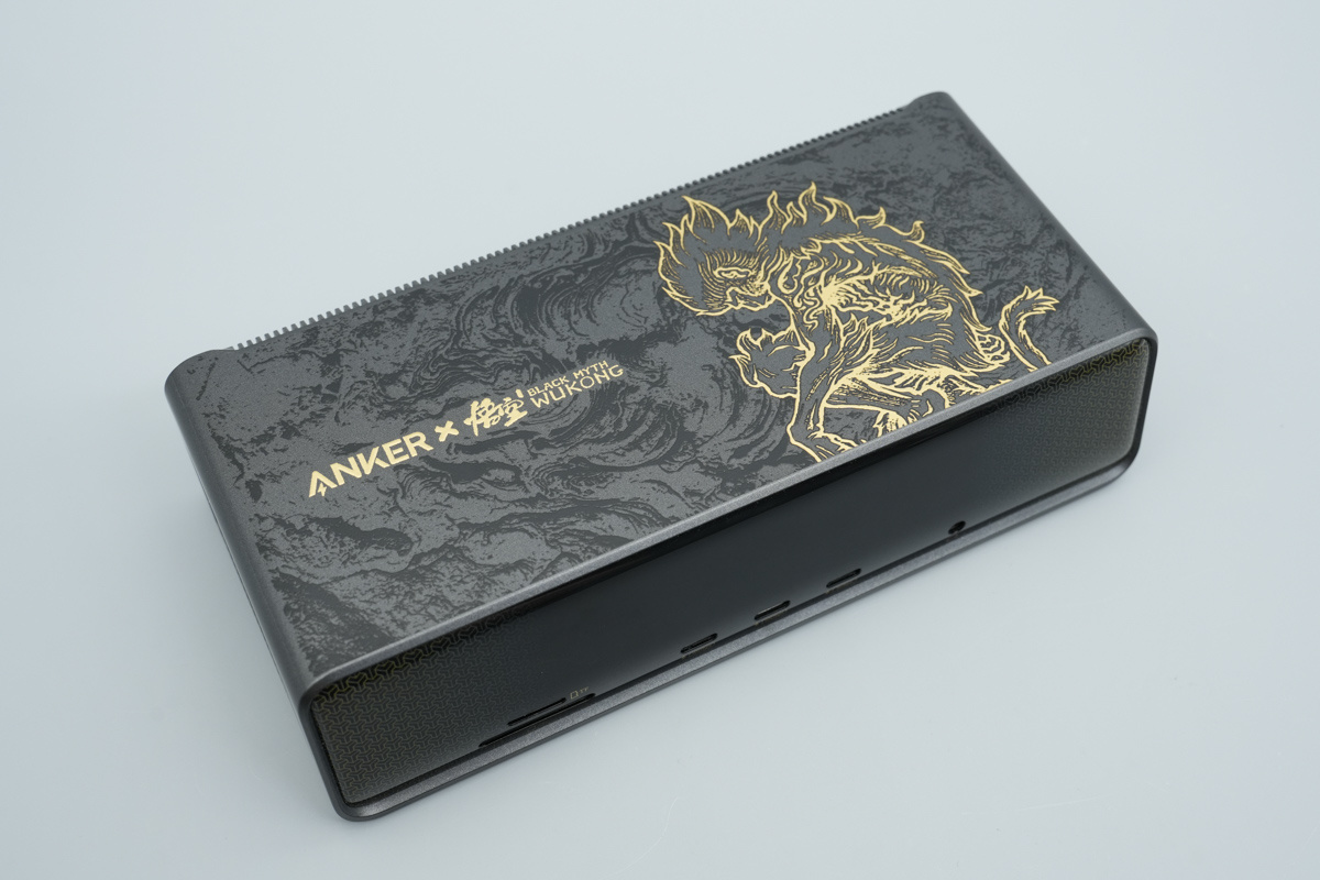 Anker 安克14合1心猿桌面拓展坞 A83B3