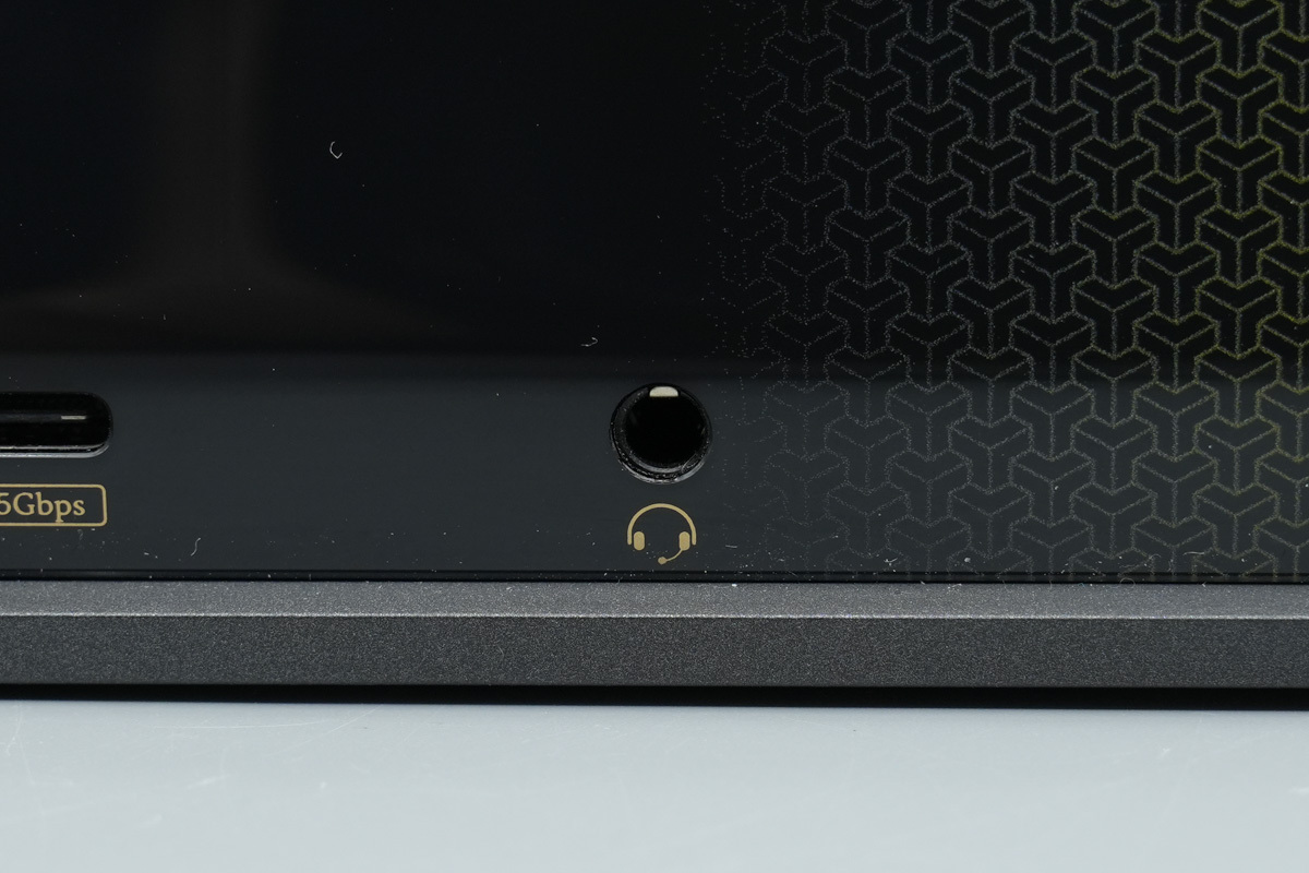 Anker 安克14合1心猿桌面拓展坞 A83B3