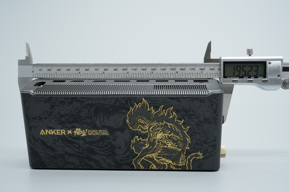 Anker 安克14合1心猿桌面拓展坞 A83B3