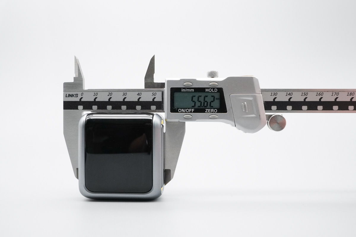 奥海170W Ai动画屏智能车充 AOC-S009