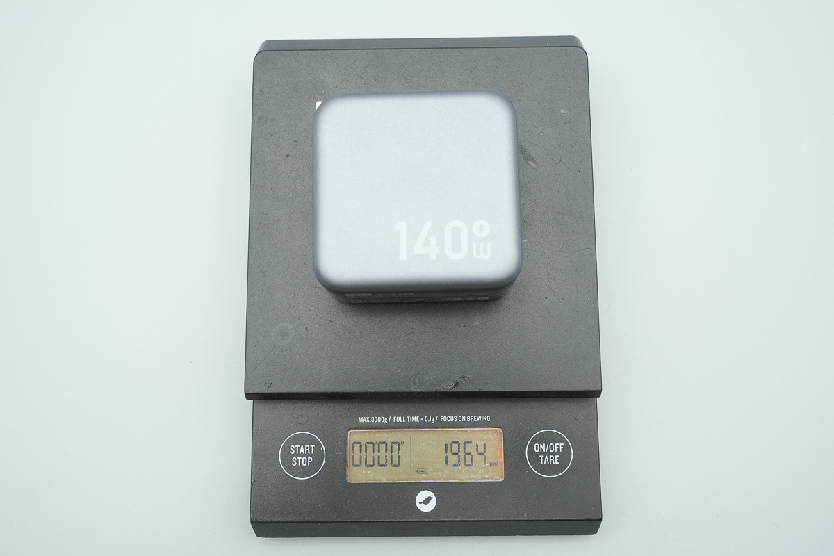 J.ZAO京东京造140W 3C1A氮化镓充电器 PC021A