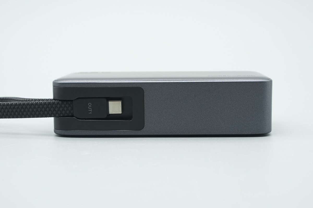 绿联65W三合一移动电源 PB512