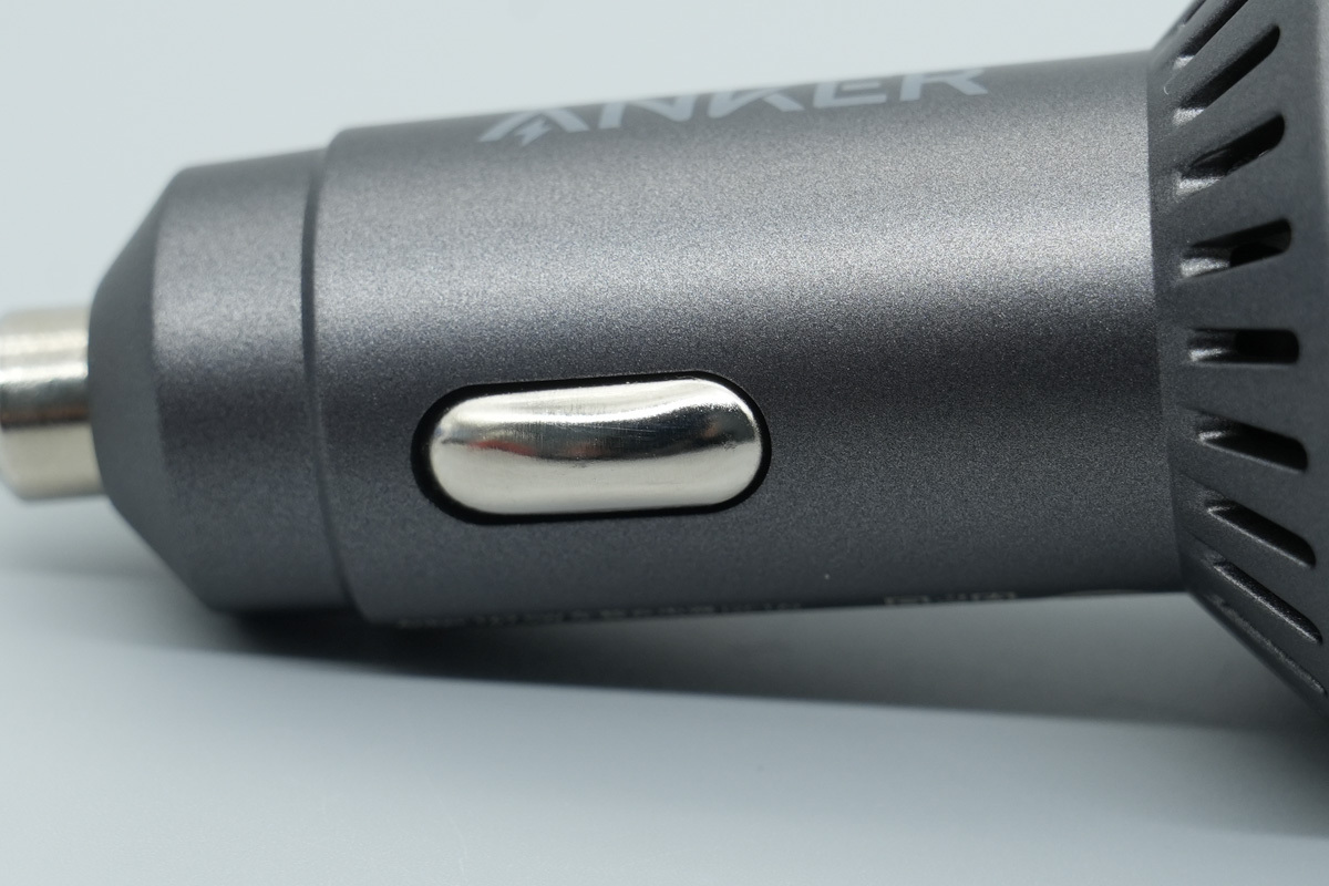 ANKER安克167.5W 2C1A三口快充车充 A2737