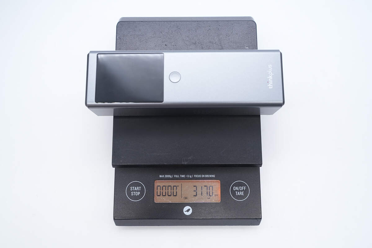 thinkplus 125W 12800mAh锋行者大功率笔记本移动电源 PBFO-12125A