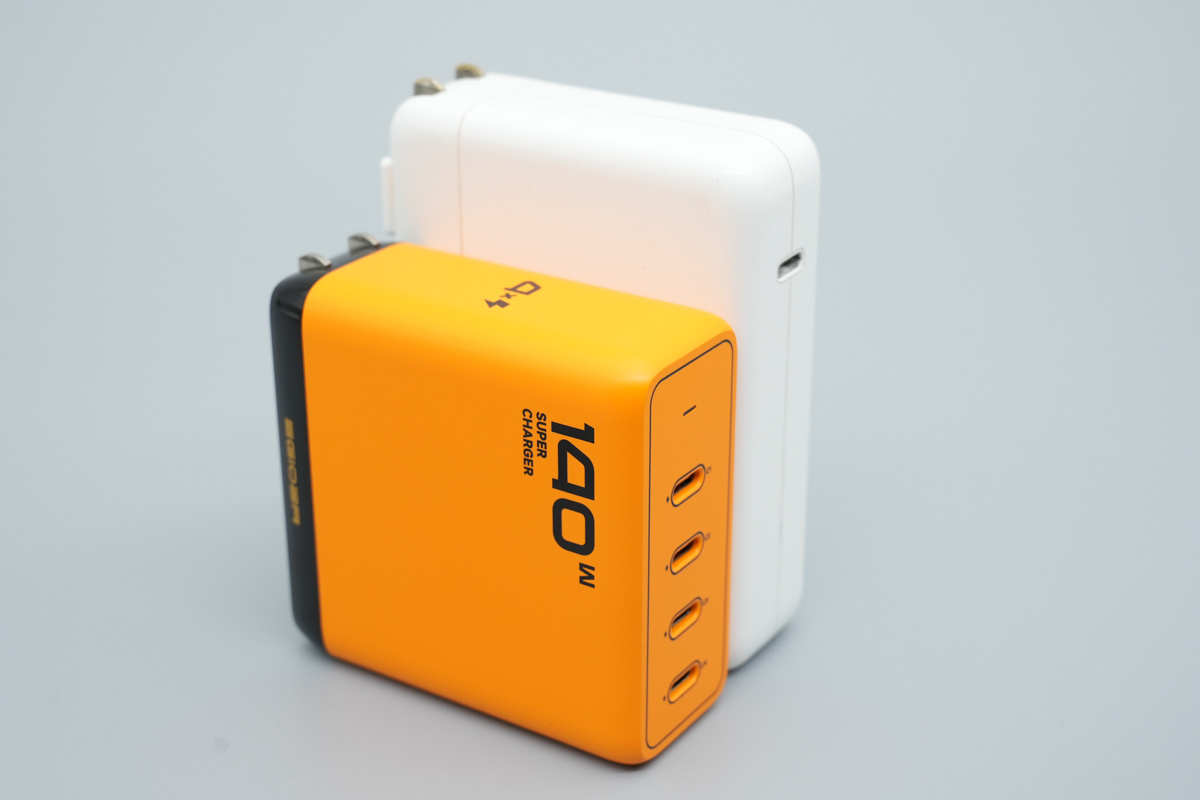 EGIOER异泽140W四USB-C口氮化镓充电器 EZ12