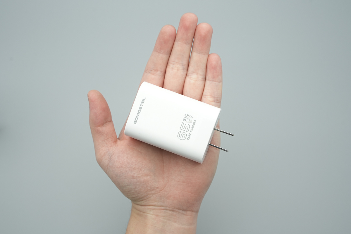 SOMOSTEL 65W 2C1A碳化硅快充充电器 SMS-Q109