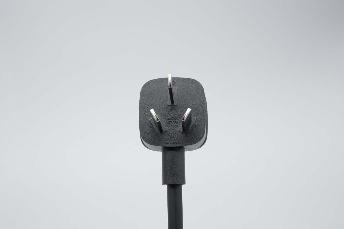 MI小米140W 8合1氮化镓桌面充电站 XMCDZ-03QM